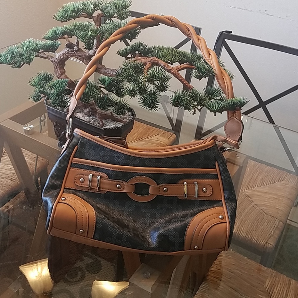 Rosetti purse